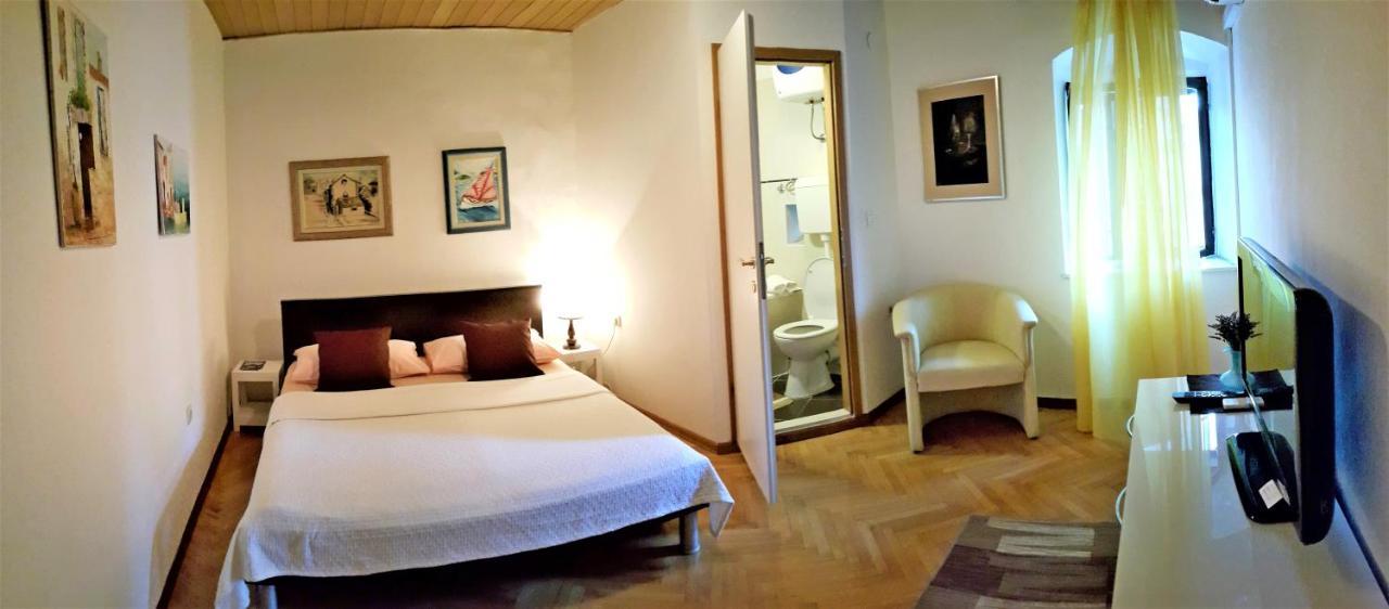 Bruno Split Centre Apartment And Room Εξωτερικό φωτογραφία